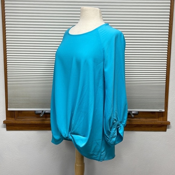 Gibson x Living in Yellow NWT Turquoise Maggie Twist Hem Top Size Medium - Picture 7 of 11